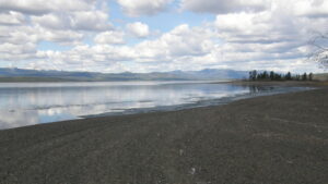 Alaska Highway - Muncho Lake
